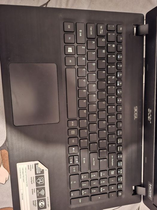 Vând laptop Acer