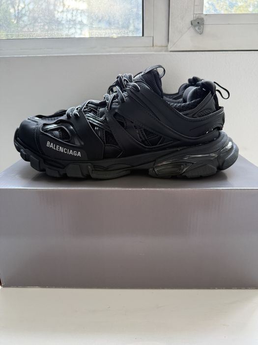 Balenciaga track (black)