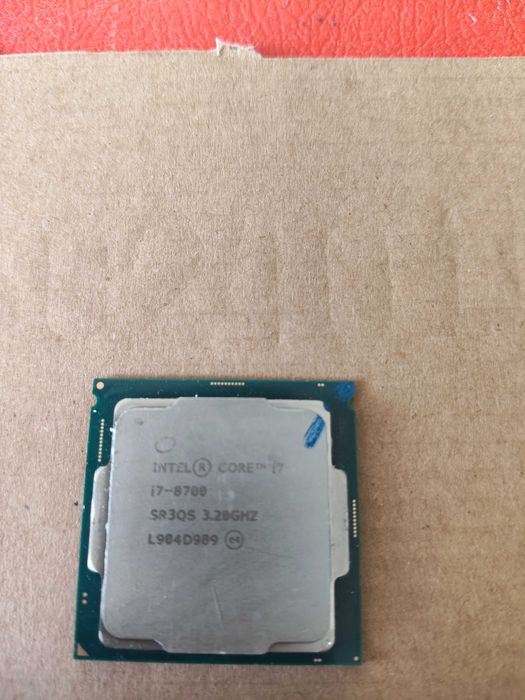Procesor I7 8700 socket 1151 V2