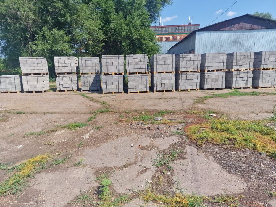 Керамзитоблок продам