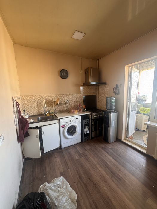 Сергели-2.  4 конатная 5 этаж