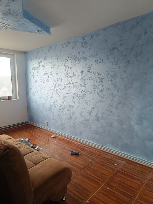 Firma autorizata executa lucrări de amenajări interioare și exterioar