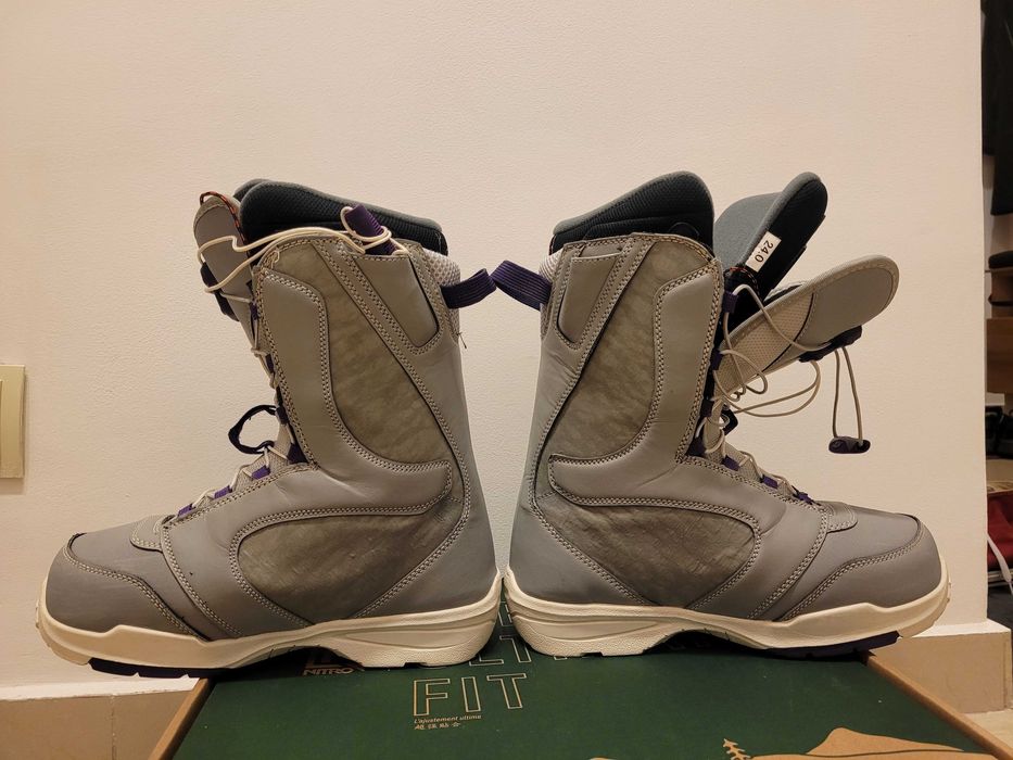 Boots Snowboard femei / fete Nitro Flora Tls 37 1/3 (24cm)