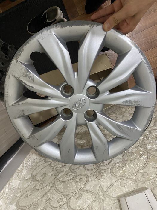 Колпак буу на акцент