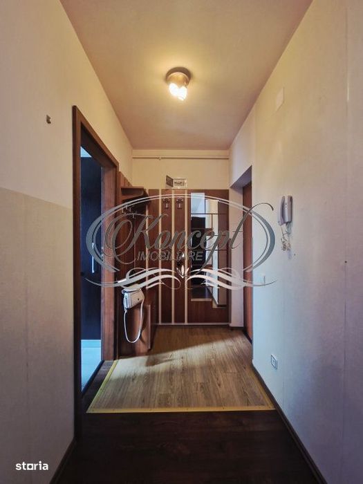 Locuinta moderna, renovata, cu balcon si parcare, strada Tineretului