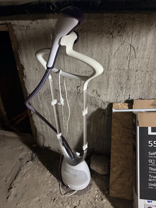 Aparat vertical de calcat cu abur Philips Comfort touch defect