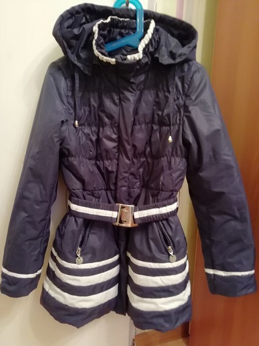 Демисезонные куртки, пальто для девочки