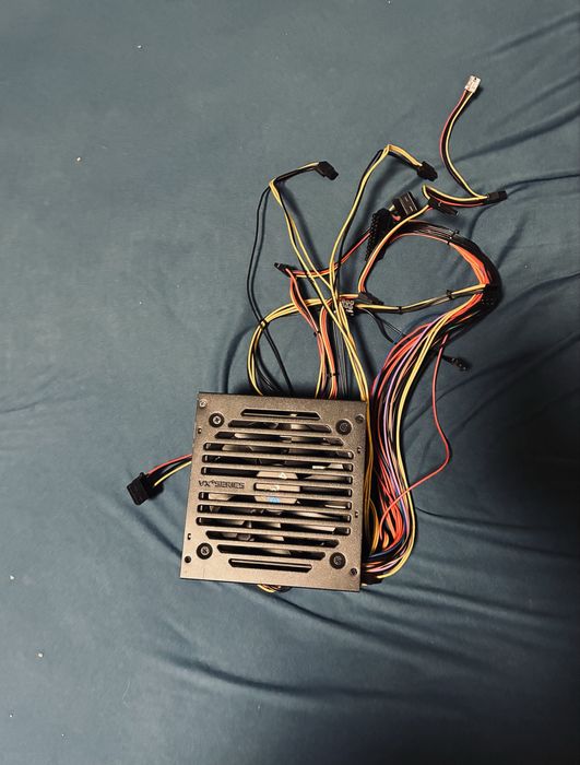 Захранване за компютър.