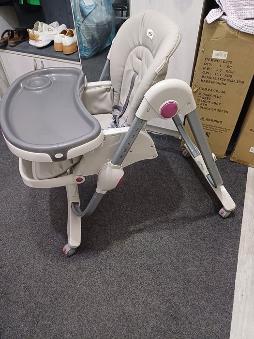 Продаётся кормления стульчик Teknum