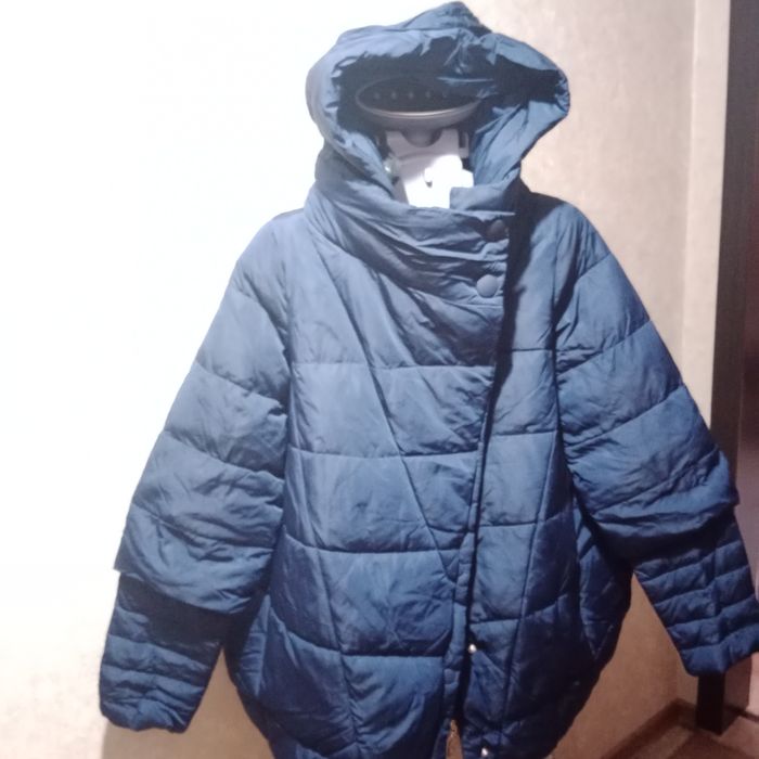 Продам женскую куртку. Зима