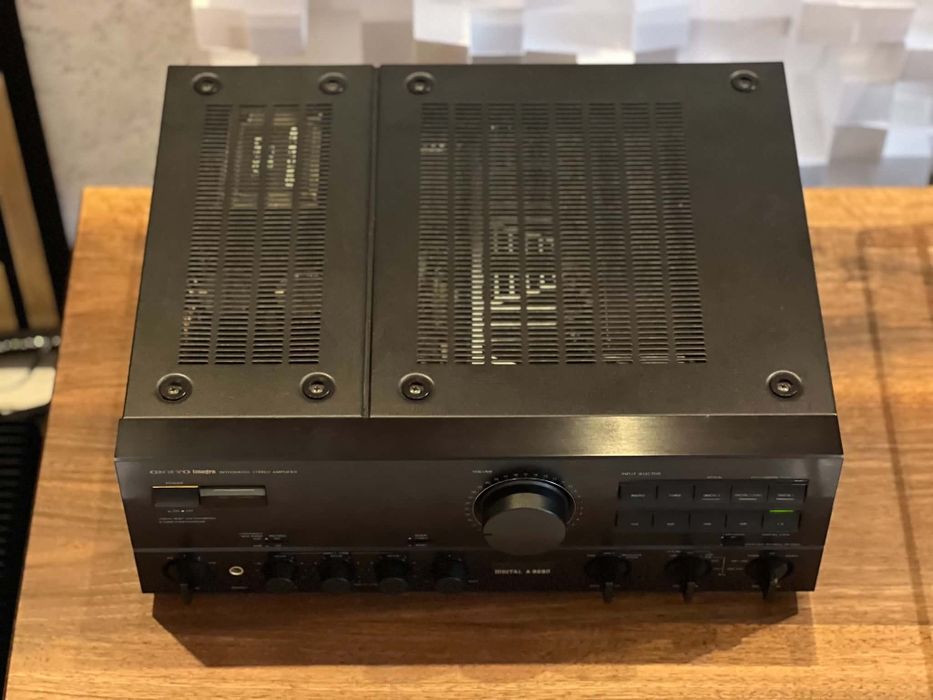 Onkyo Integra A8690 digital/optical