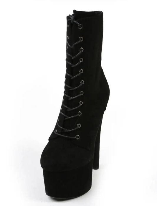 Стрипы ботильоны двойки