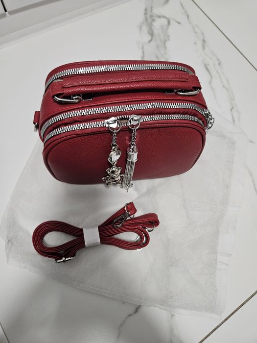 Нова дамска чанта