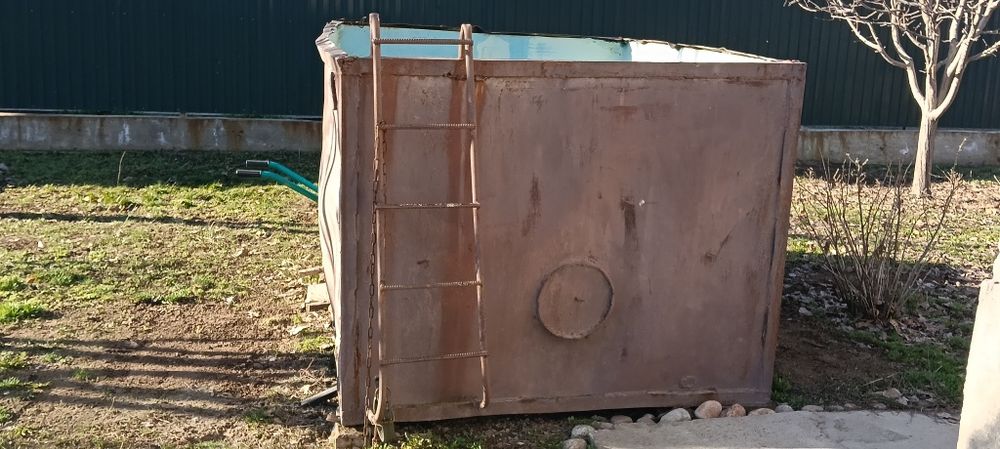 Емкость для воды