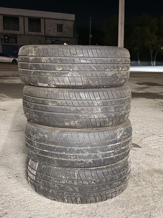 Продам шины 225/55/18