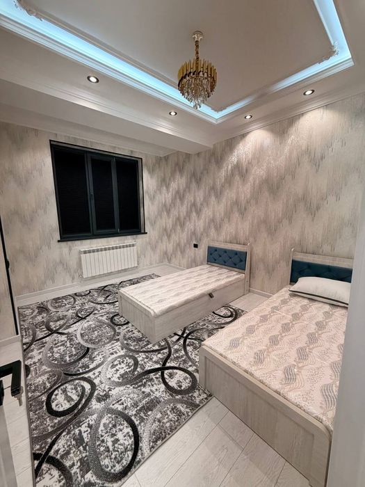 Суточные квартиру метро Новза своя без маклер...