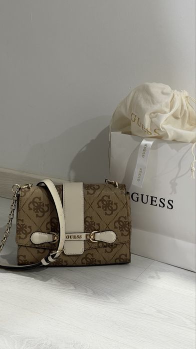 Оригинальная сумка Guess