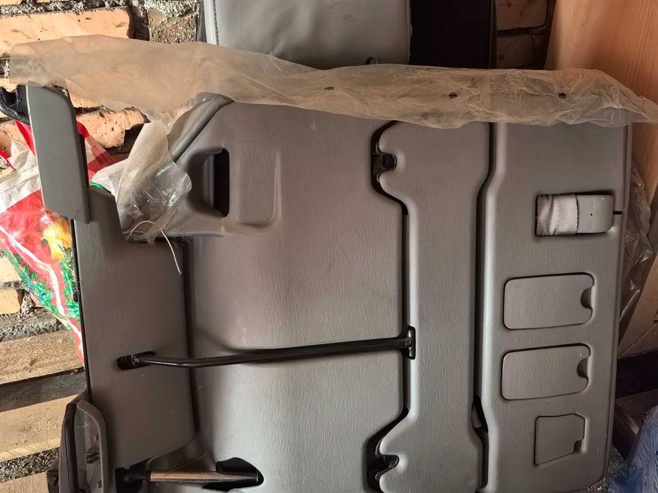 Сидение на автомобиль