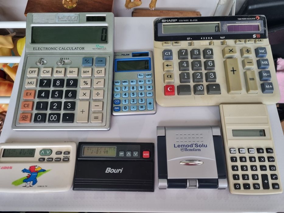 Calculatoare vechi pentru colectie