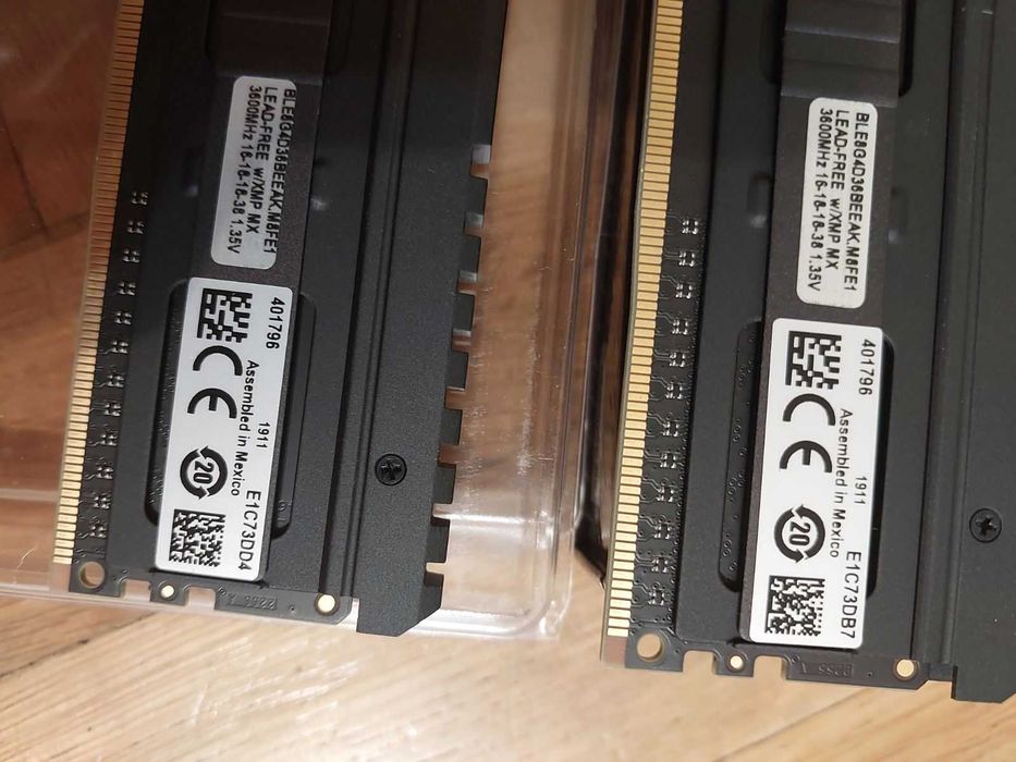 32GB DDR4 3600Mhz CL16 - Ballistix Elite, Corsair Vengeance LPX