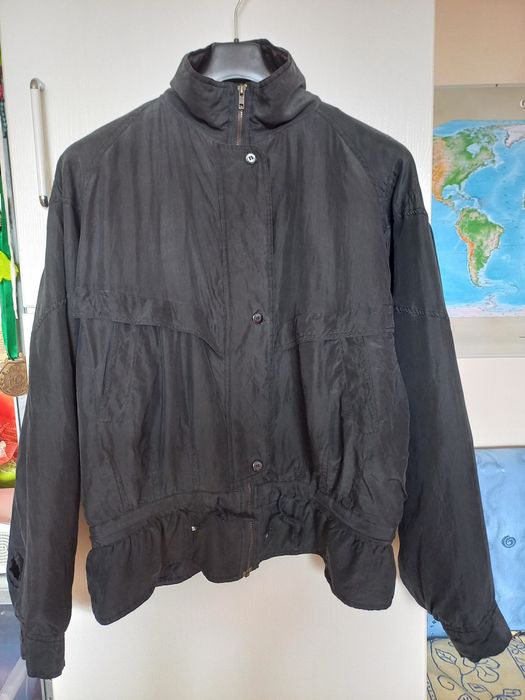 Копринено пролетно яке L-XL размер, дамско