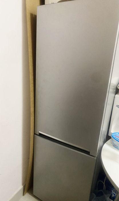 Холодильник продам