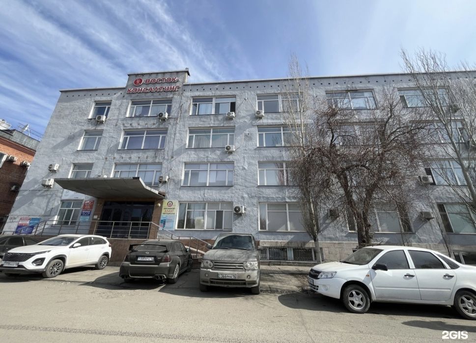 Сдам рабочее место в офисе