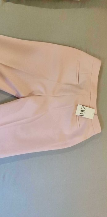 ZARA Pantaloni Roz de dama marime L - PRET REDUS de la 40 Euro