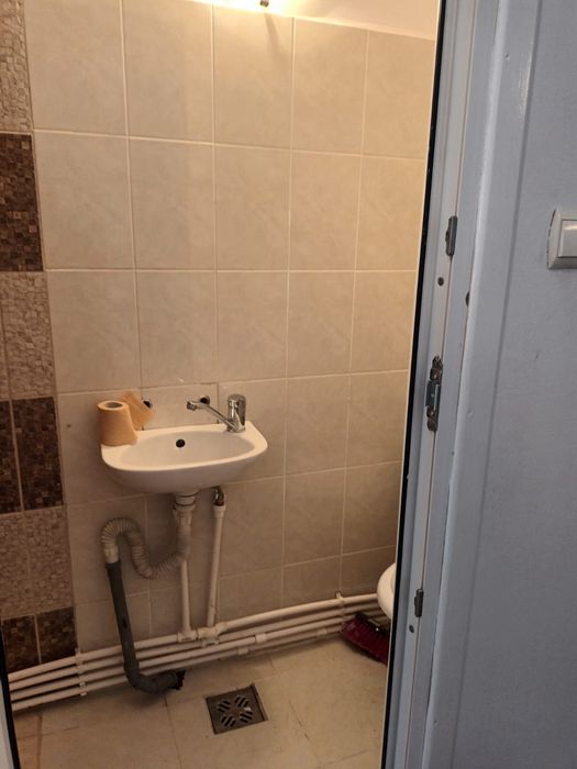 Închiriez Garsoniera Narcisa