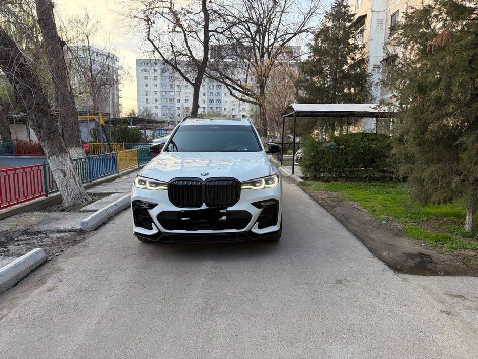 Срочно ‼️СОТИЛАДИ BMW X7 40i 2019 года Пробег - 28699