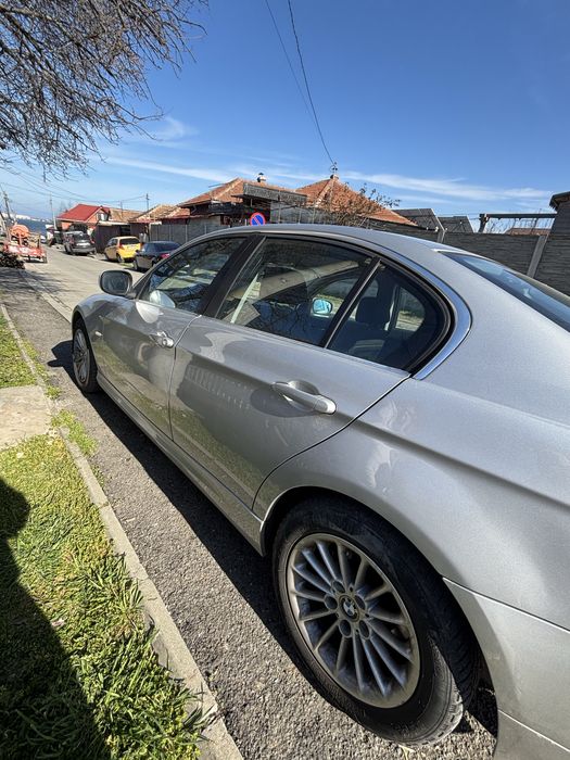 BMW seria 3 2012