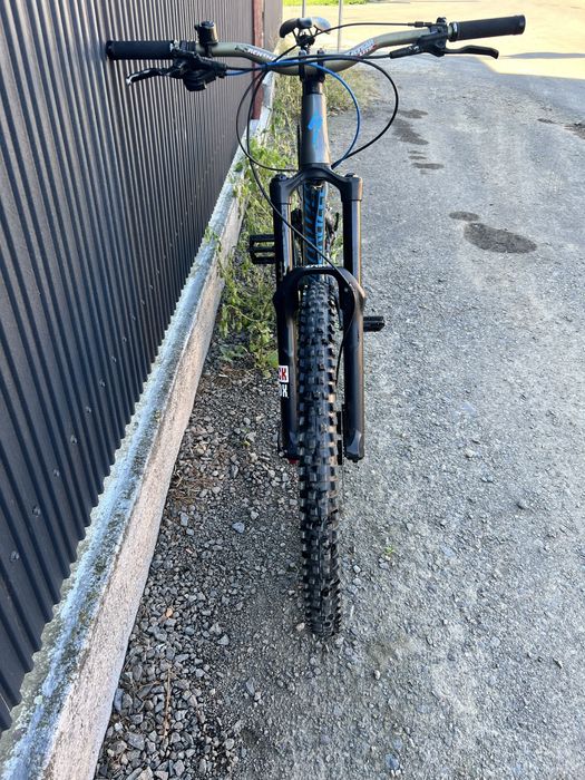 Specialized enduro comp(full suspension roti 27.5)