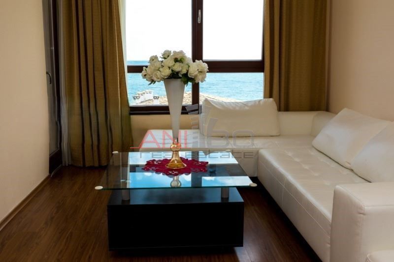 Продава се Двустаен апартамент в к.к. Златни пясъци - 56 кв.м за 2840 €/кв.м - Снимка #4