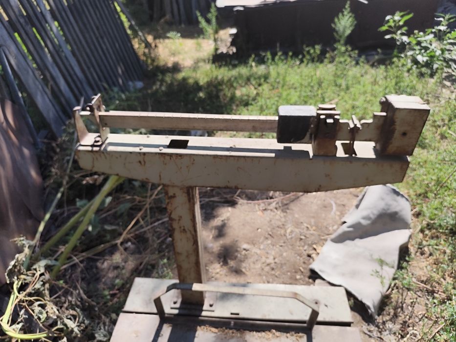 Прода весы  напольные