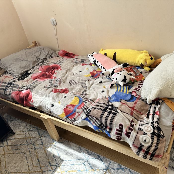 Кровать односпальняя