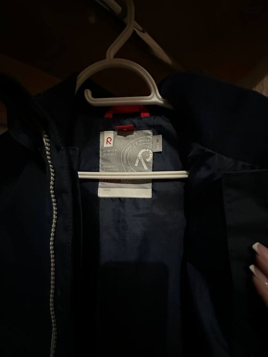 Куртка брендовая легенькая