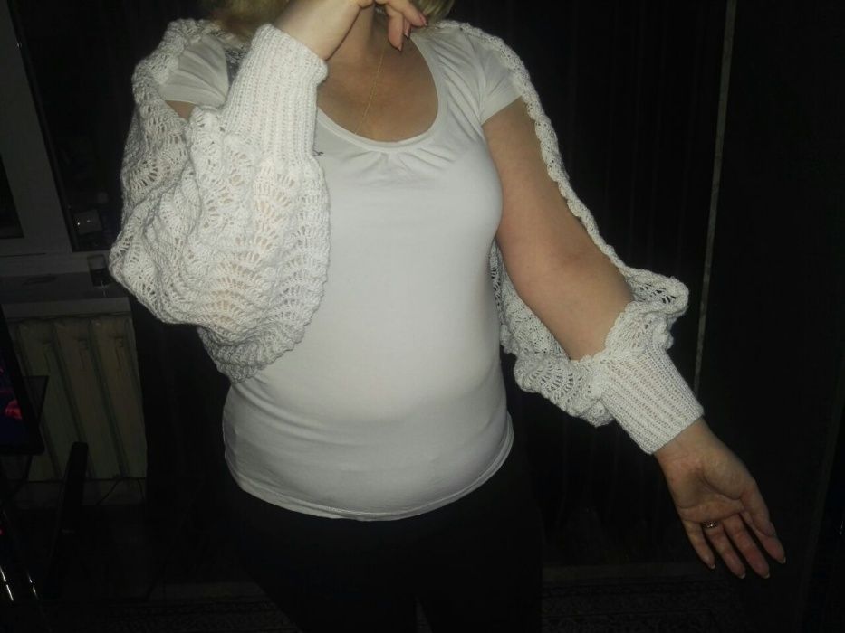 болеро или шарфик с рукавами