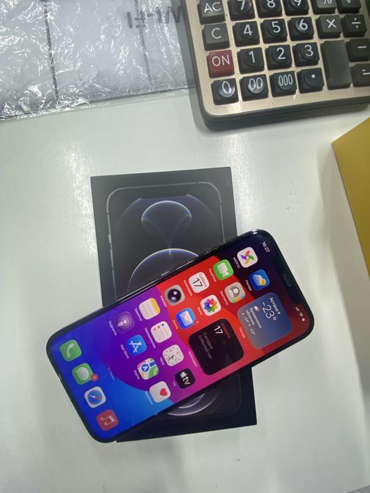 Продам iphone 12 pro max 256gb