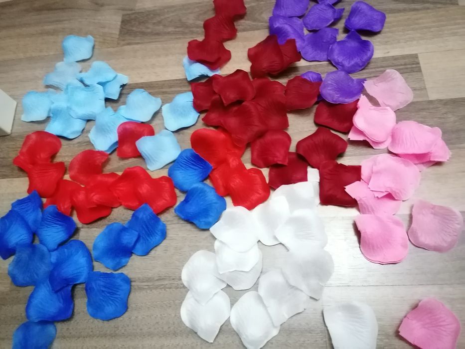 Petale trandafiri artificiale