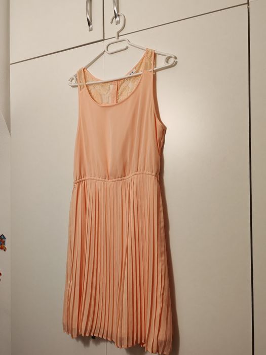 Rochițe,rochii dama mărimea M- superbe