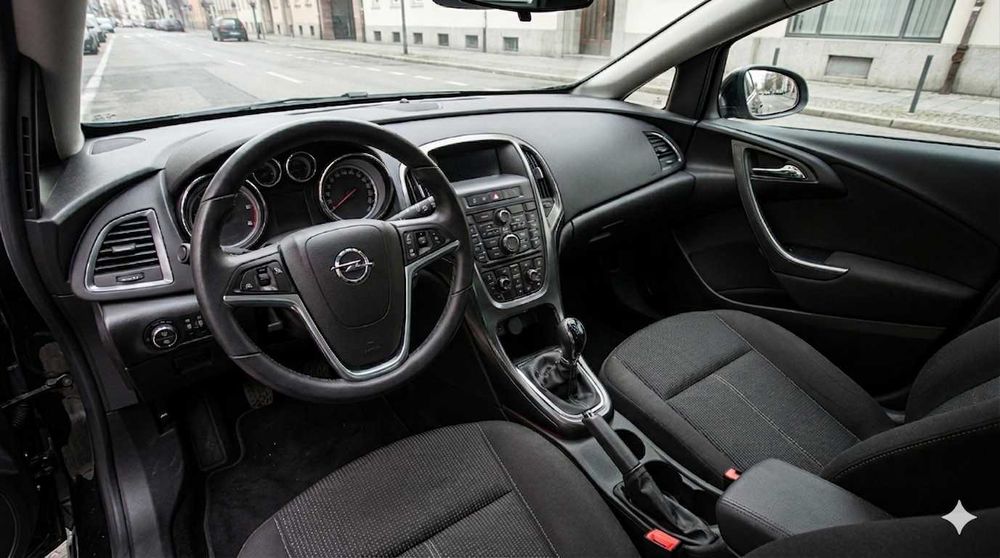2012 Opel Astra J 1.4 Turbo 140hp ФАБРИЧНА ГАЗ - 12 900 лв (€6600)