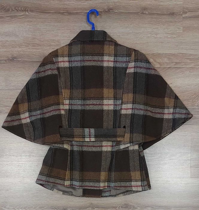 Дамско късо палто от вълна, размер М