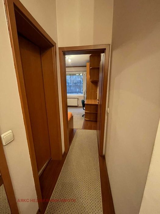 Дава се под наем Тристаен апартамент в София, Дианабад - 100 кв.м за 800.7 € - Снимка #8