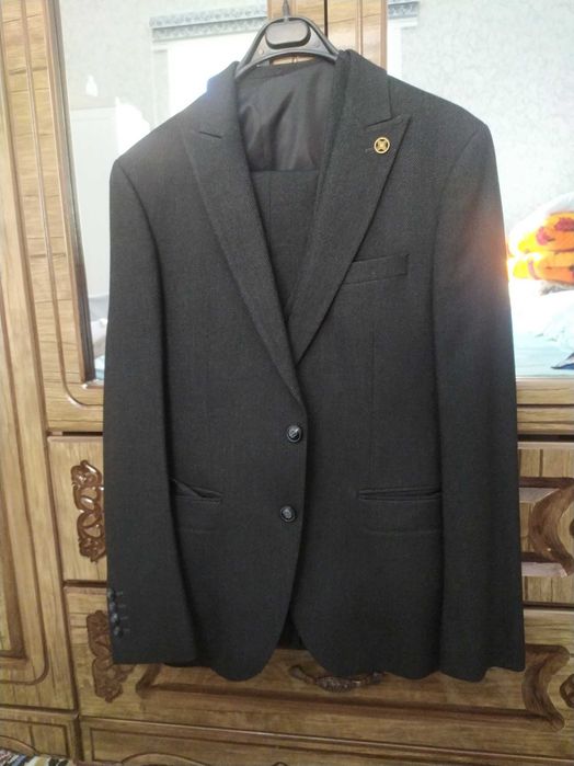 Костюм комплект для мужчин от Di Maretti