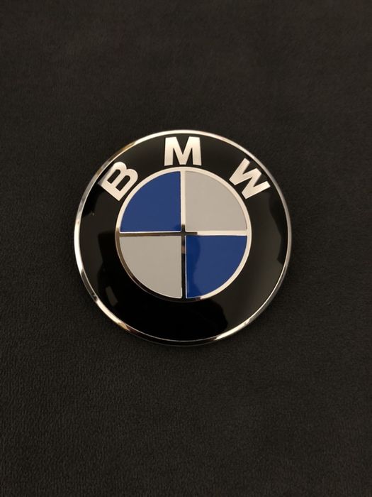 Emblema sigla logo 82 seria 1 3 5 BMW X1 X3 X5 X6 E90 E60 F10 G30 G20