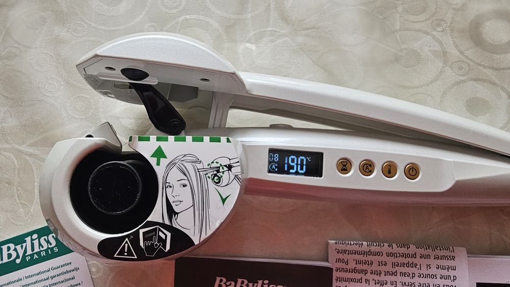 Плойка для завивки волос