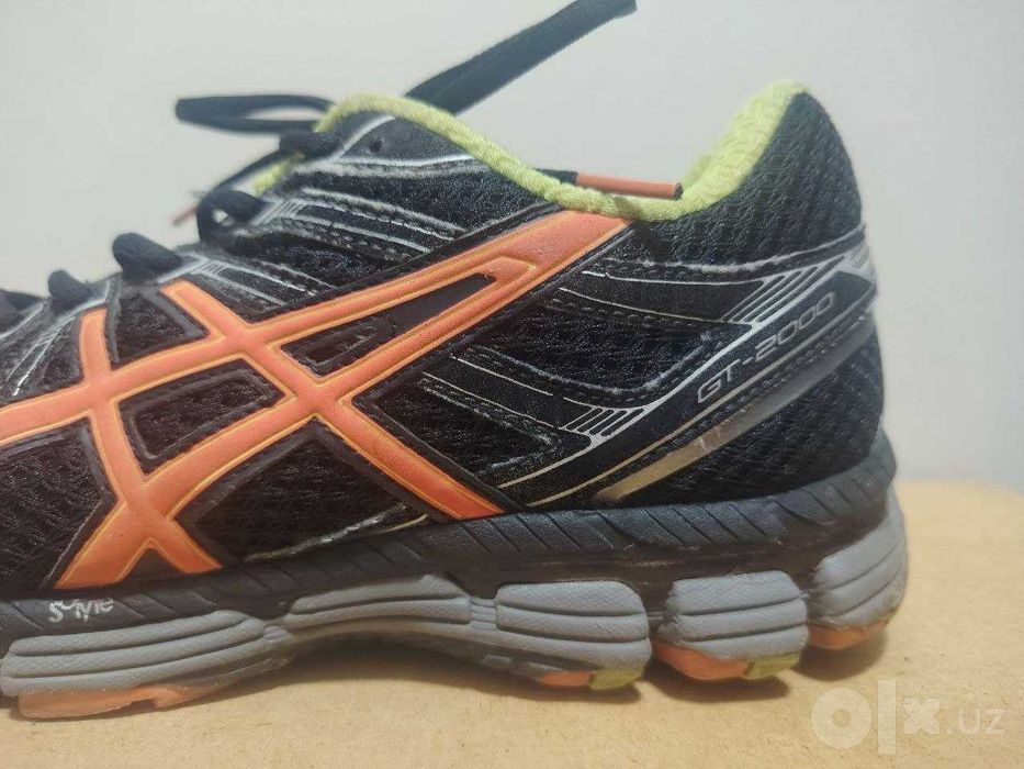 Asics GT-2000 Оригинальные Кроссовки 42р