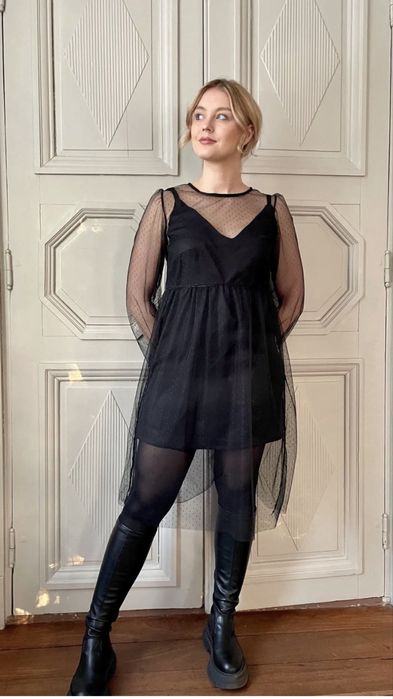 Черна свободна рокля с тюл-S размер