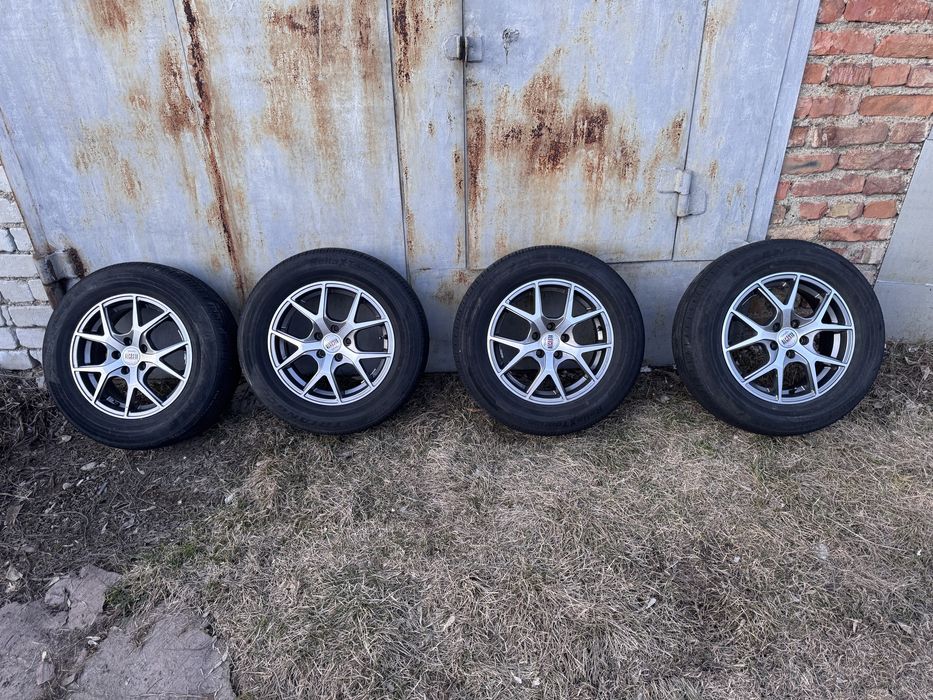 Комплект шины с дисками летние