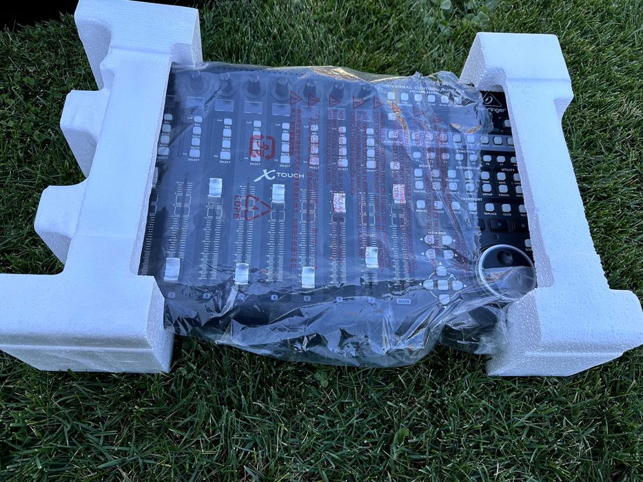 Vand Controller Digital Behringer X Touch + Extender